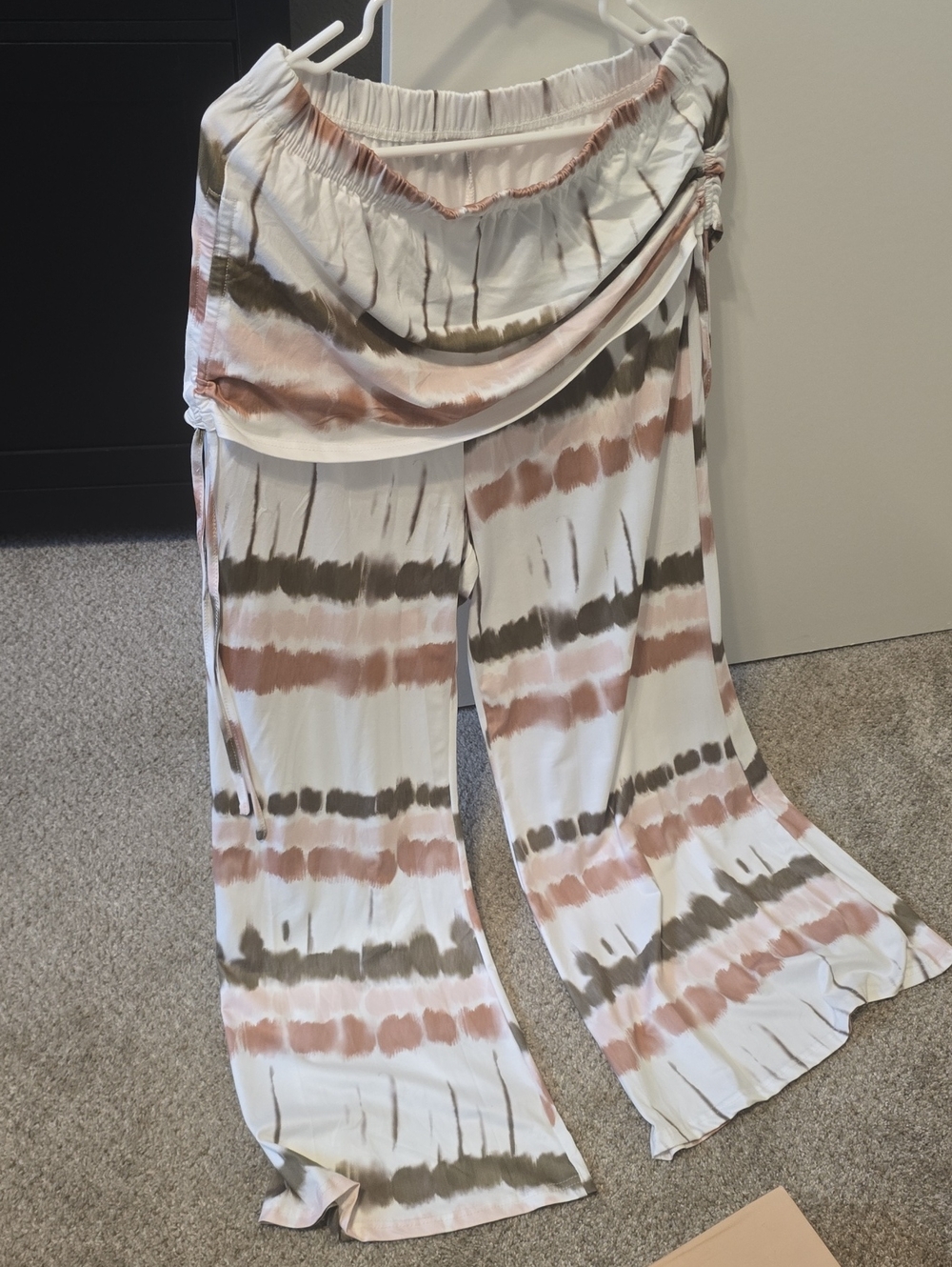 Olive Top And Cream Tie-Dye Pants